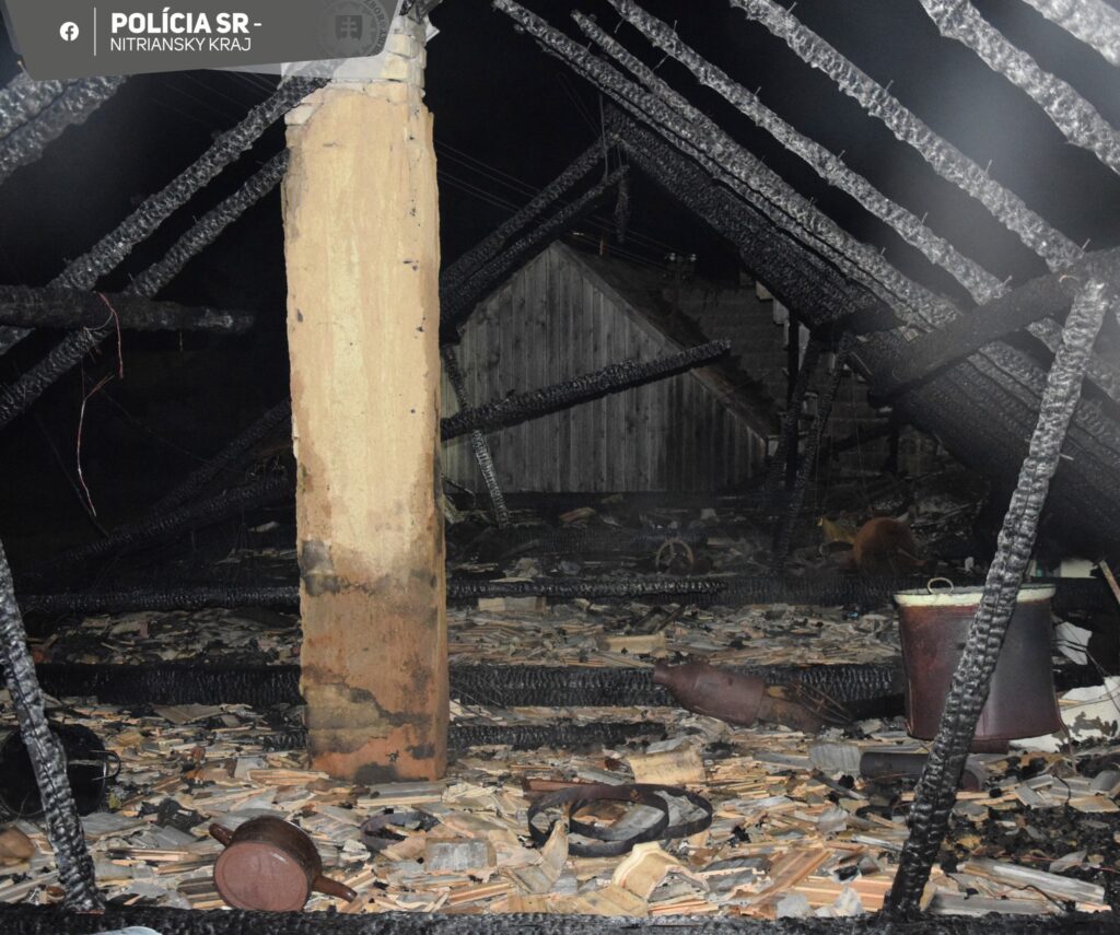 Vyhorené priestory v obci Rubáň. FOTO: FB/Polícia SR