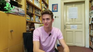 Striebro pre Nové Zámky. Gymnazista Patrik Vrba zažiaril na prestížnej matematickej olympiáde